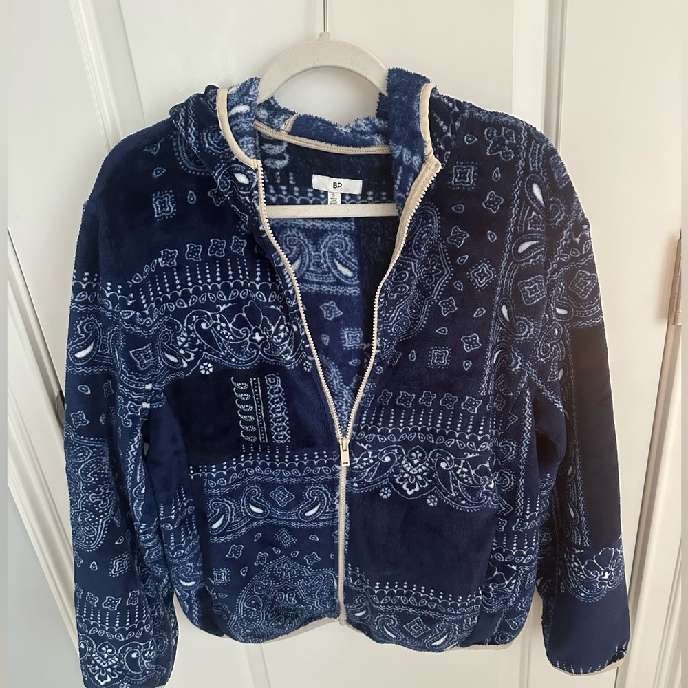 bo fleece zip up